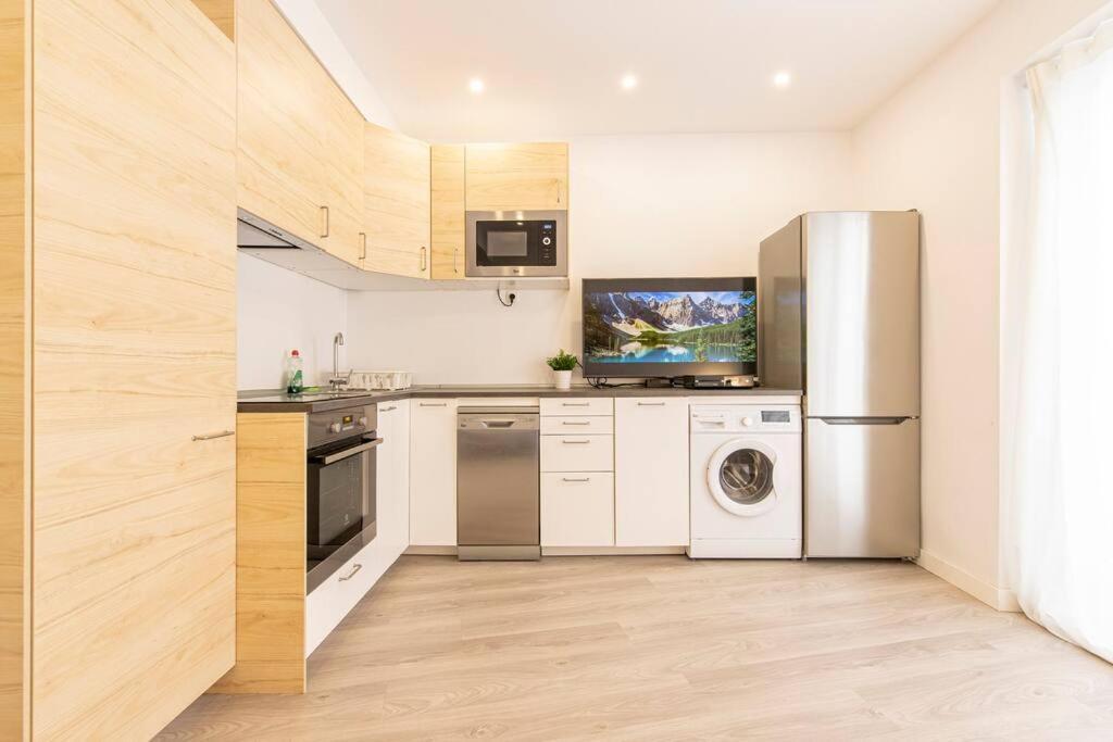 Apartamento 3 Habitaciones En El Barrio Justicia Madrid Exterior photo